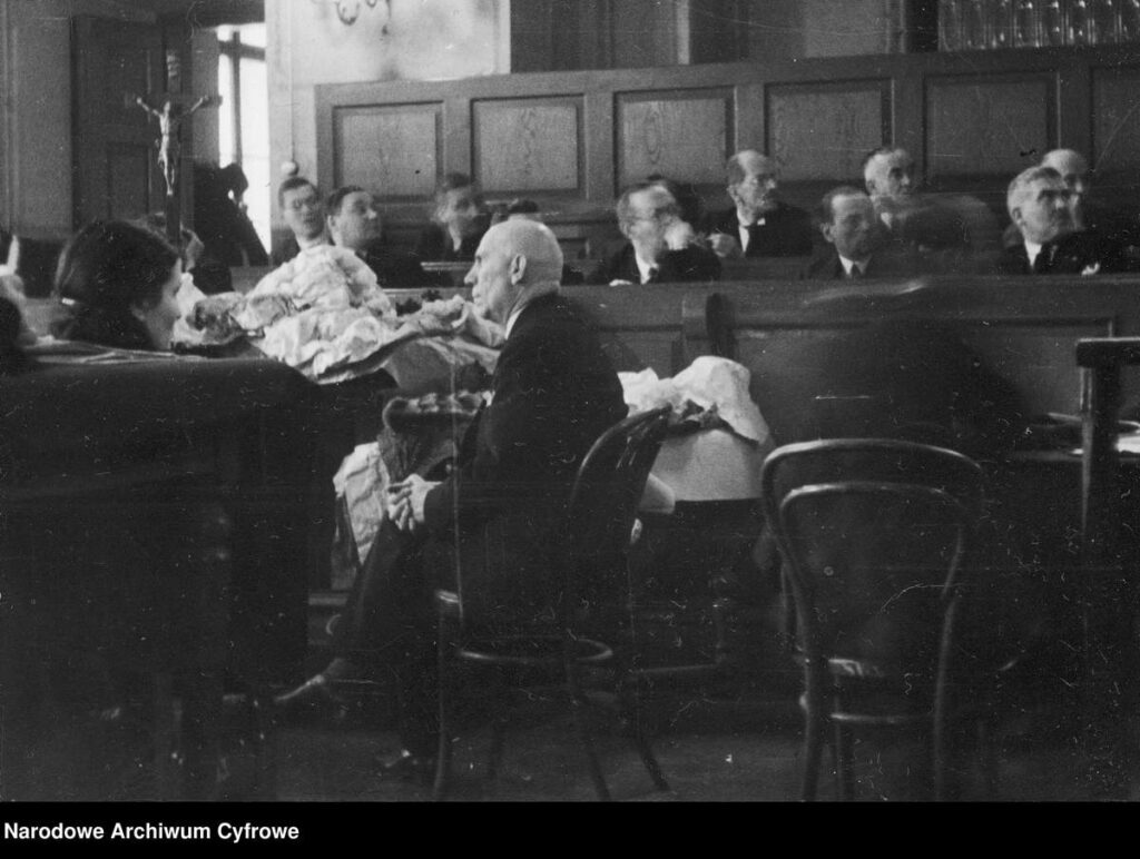 Kadr z sali sądowej podczas procesu Rity Gorgonowej